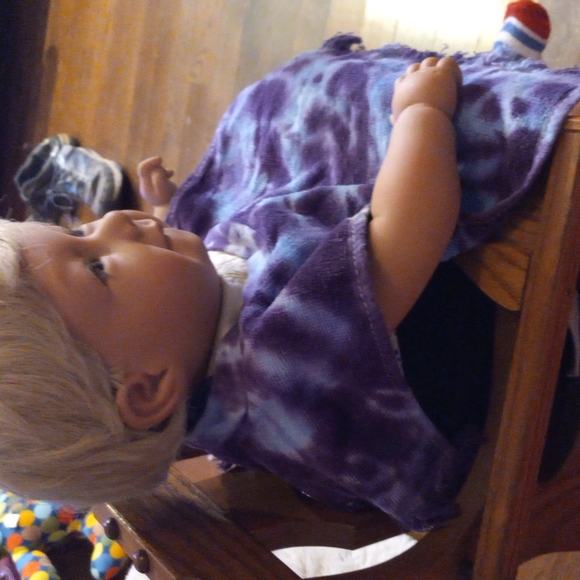 Bib - Picture 3 of 5